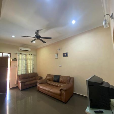 Homestay Tok Ma 1 Alur Tuman מראנג מראה חיצוני תמונה
